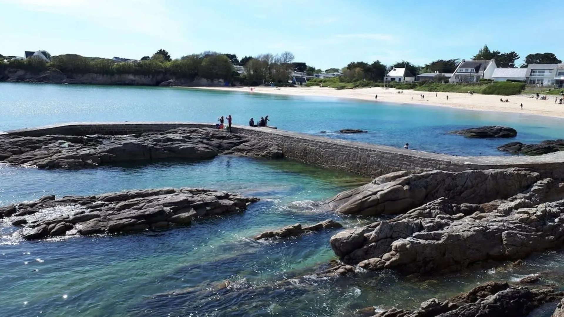 Lovely T2 De Standing Face A La Rade Larmor-Plage 0*,  France
